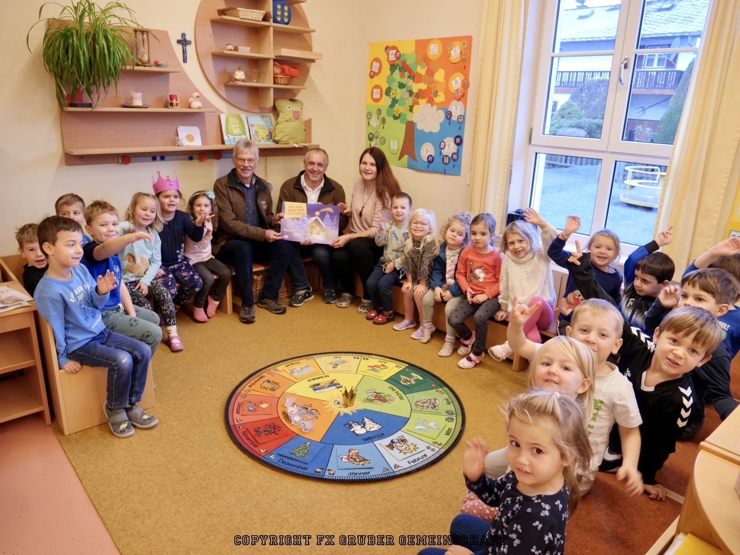 Spende für Kindergarten und Krabbelstube Hochburg-Ach